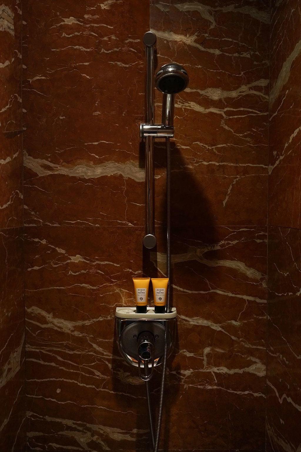 Landa Hotel Burgo Kültér fotó Shower